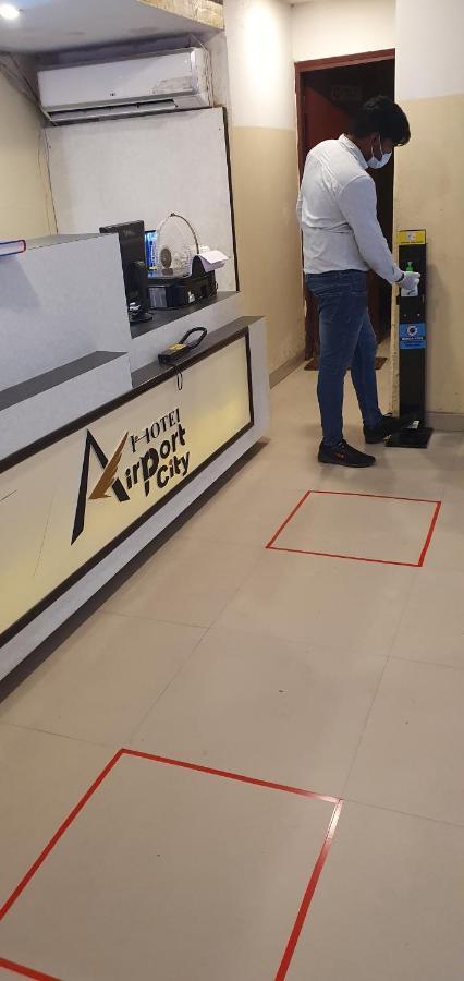 ניו דלהי Hotel Airport City Near Delhi International Airport מראה חיצוני תמונה